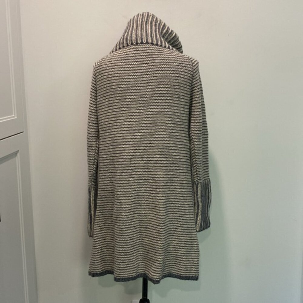 Elisabetta Grey Alapa Wool Zip Sweater Cardigan size large - Picture 7 of 13